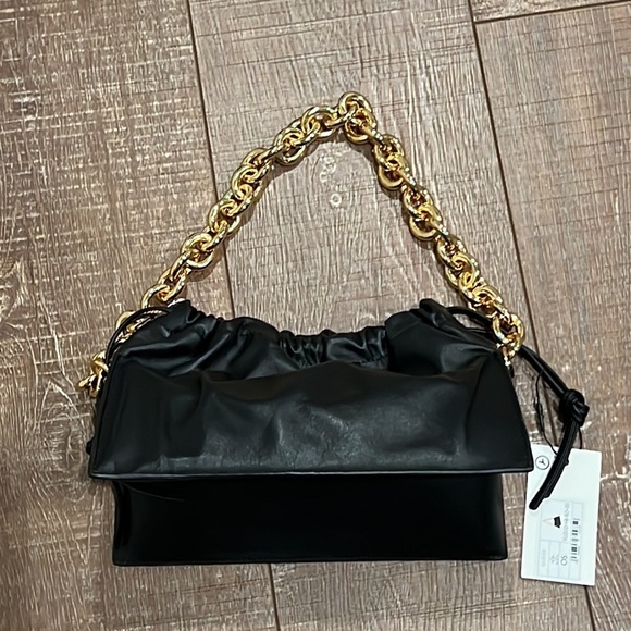 Yuzefi Bom Bag - Picture 7 of 10